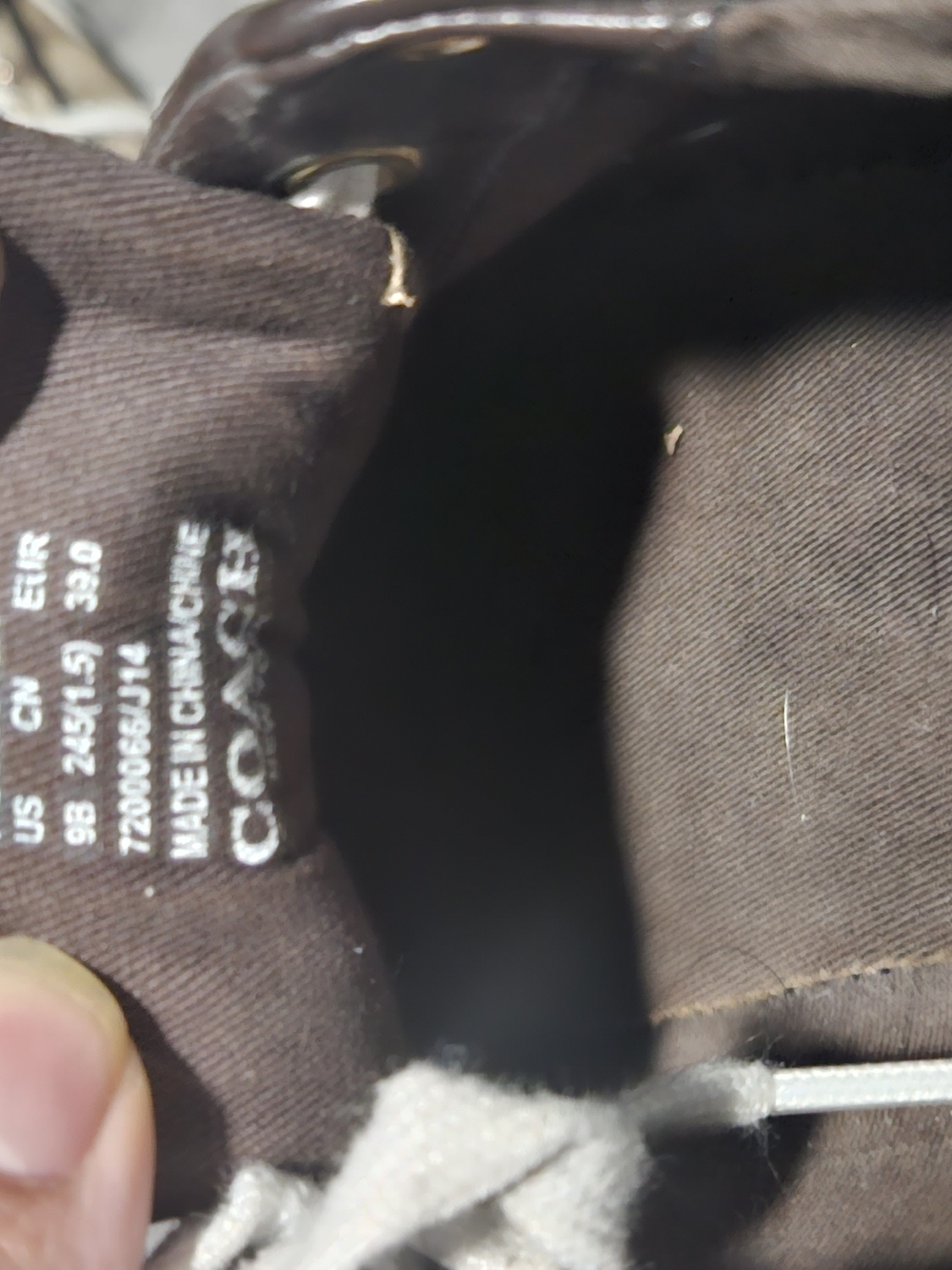 Coach Tan/Brown Signature Canvas Low-Top Sneakers with White Laces - Picture 4 of 4